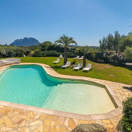 בית נופש Cactus, Costa Corallina אולביה